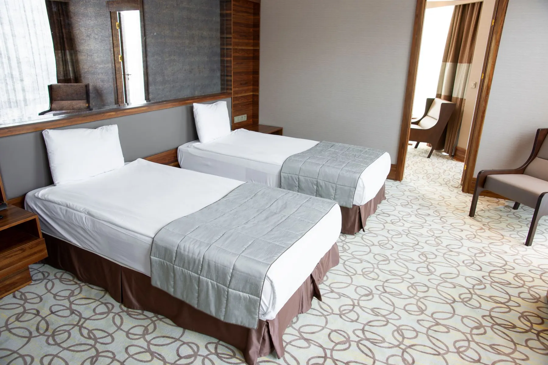 Signature suite